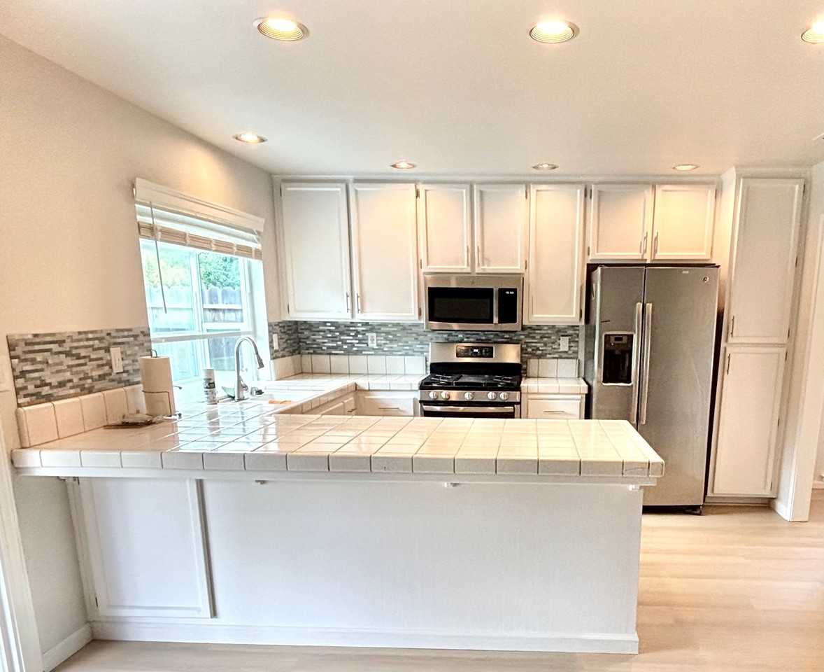8079 Darien Cir - Photo 5 of 20