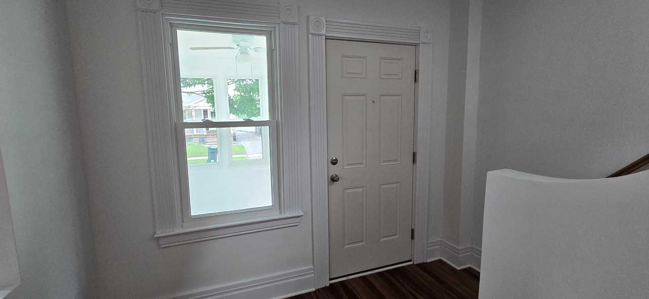 55 Farbridge St - Photo 4 of 18