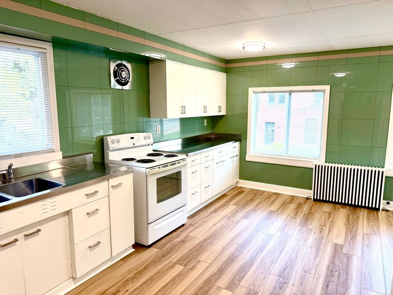1723 Ardmore Blvd #2 - Photo 3 of 14