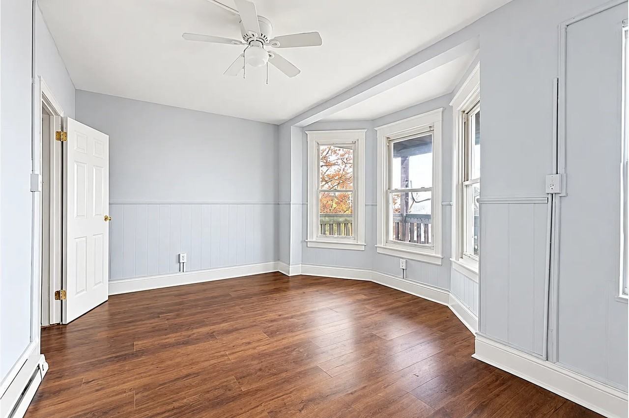 2301 N Washington St #8 - Photo 7 of 9