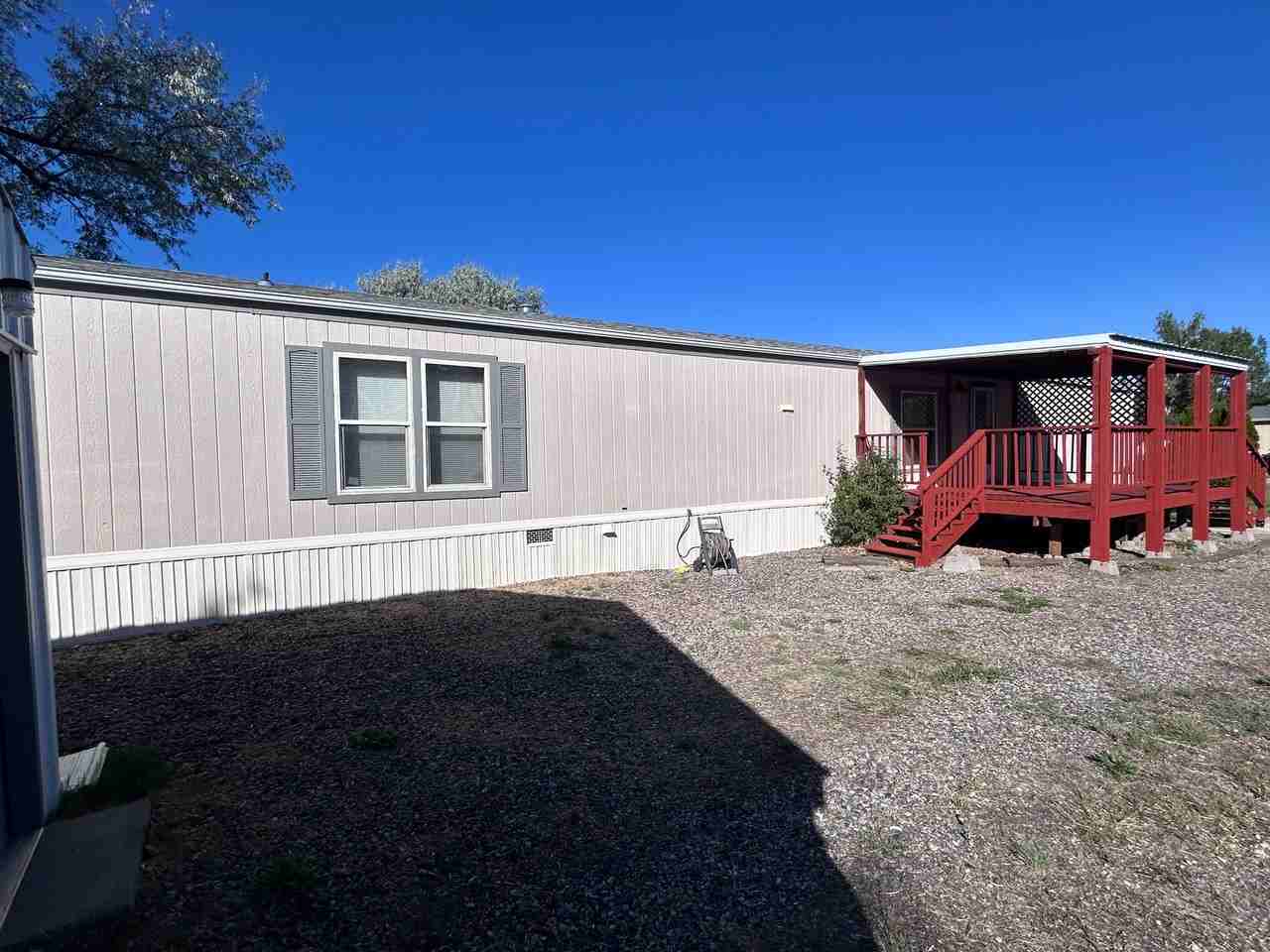 2706 Topeka Dr - Photo 4 of 20