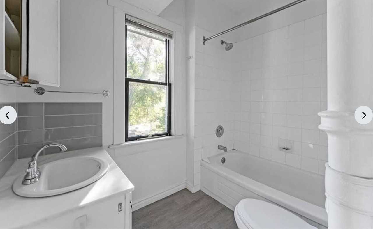 2302 16a St Sw - Photo 4 of 4