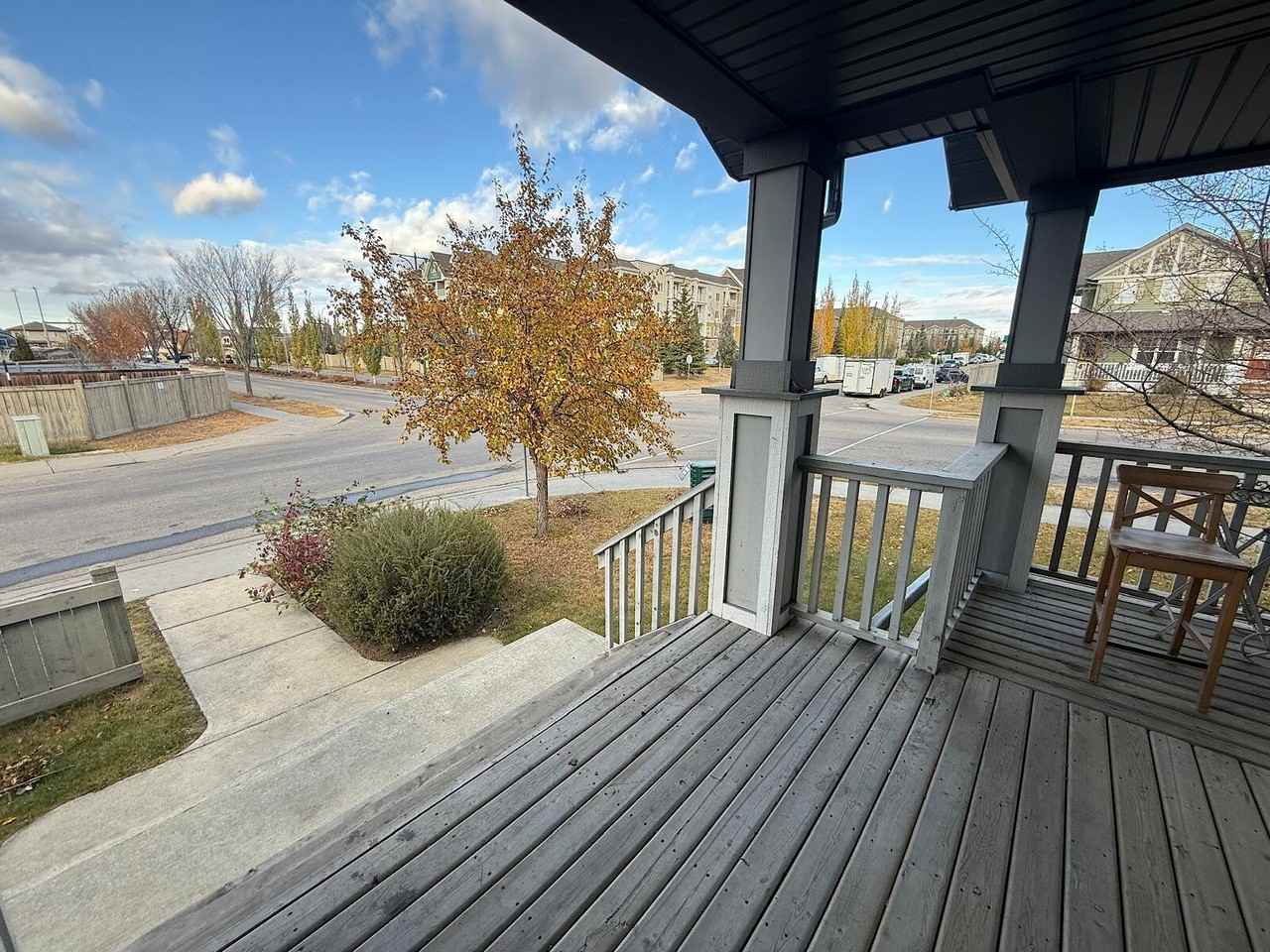 2180 32 St Nw - Photo 2 of 23