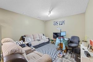 featured image of 1 Coventry Hills Dr Ne