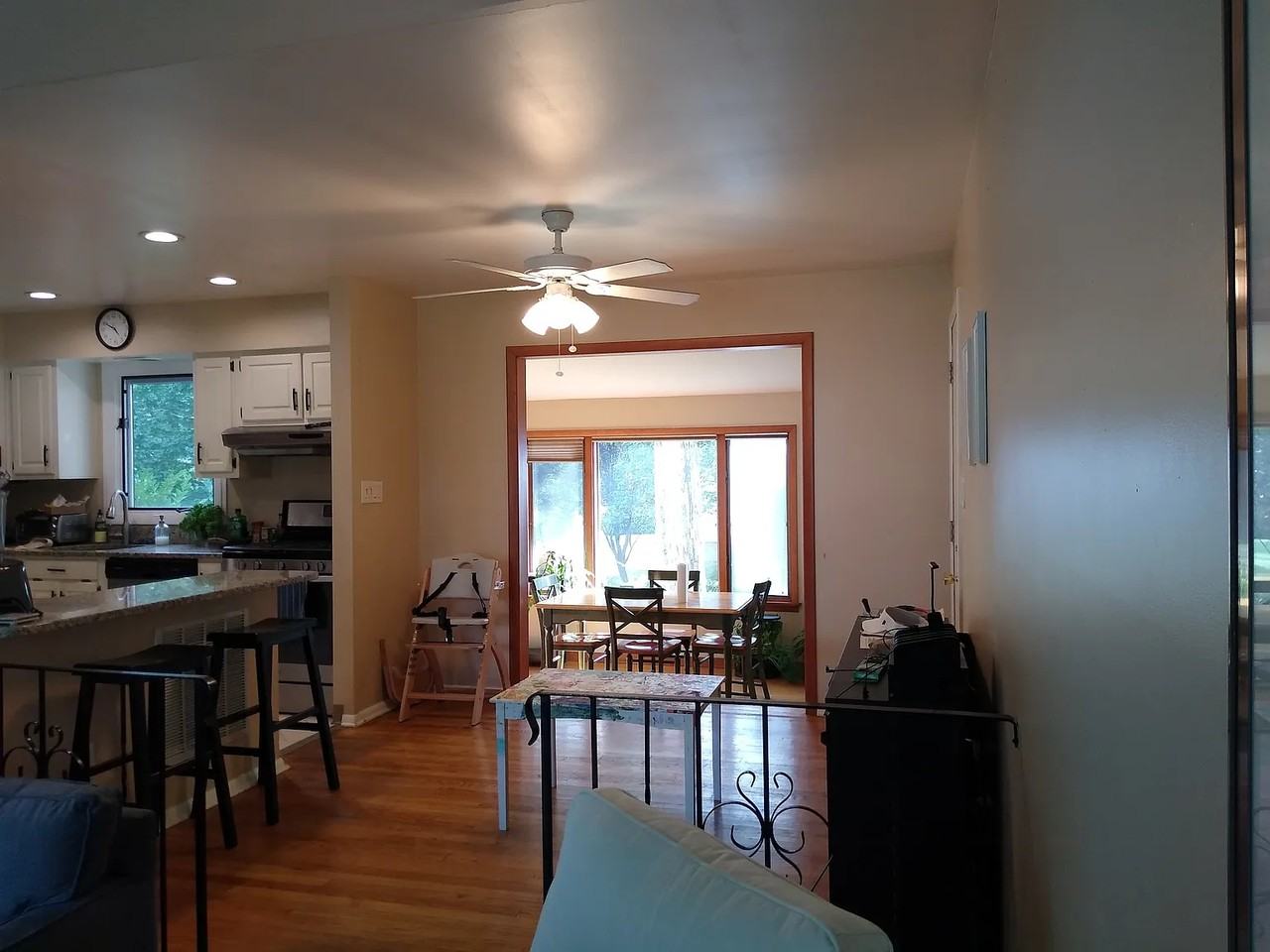 65 Saint Clair Dr #NA - Photo 5 of 13