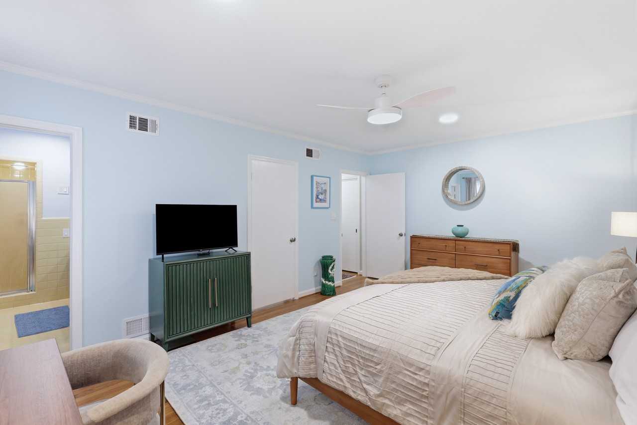 602 Washington Ave #NA - Photo 4 of 37