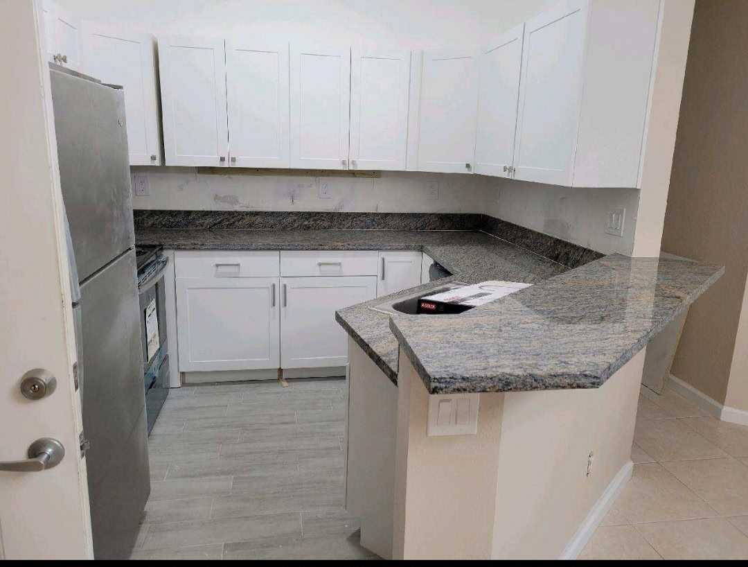 Se Gulfstream Pl #105 - Photo 6 of 12