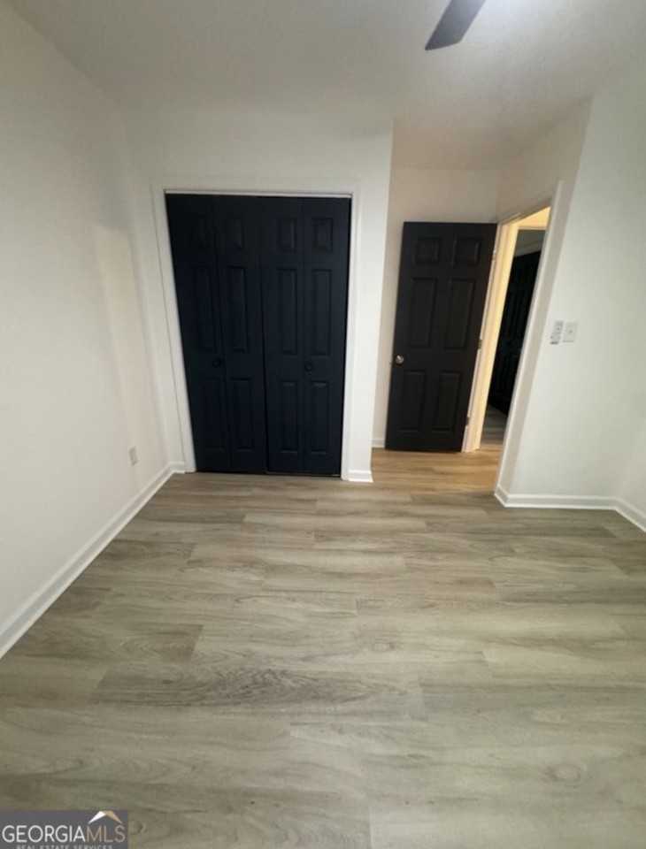 408 Meadowbrook Dr #NA - Photo 5 of 10