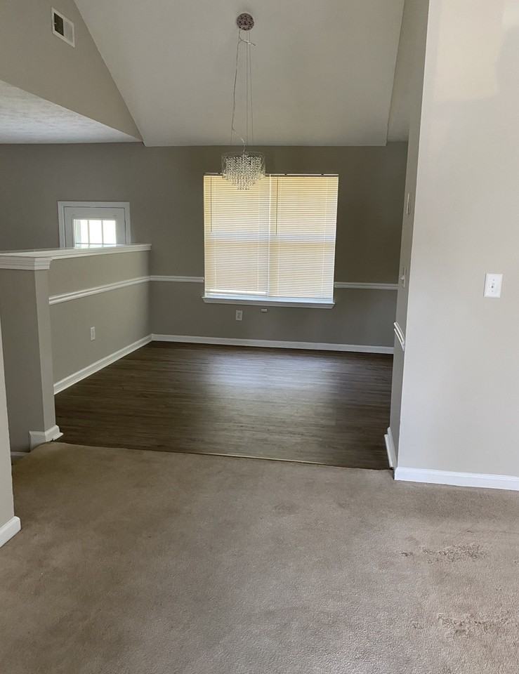 1607 Amelia Ct #NA - Photo 2 of 17