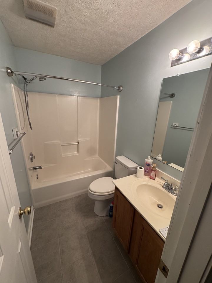8023 Resin Rd #NA - Photo 7 of 16