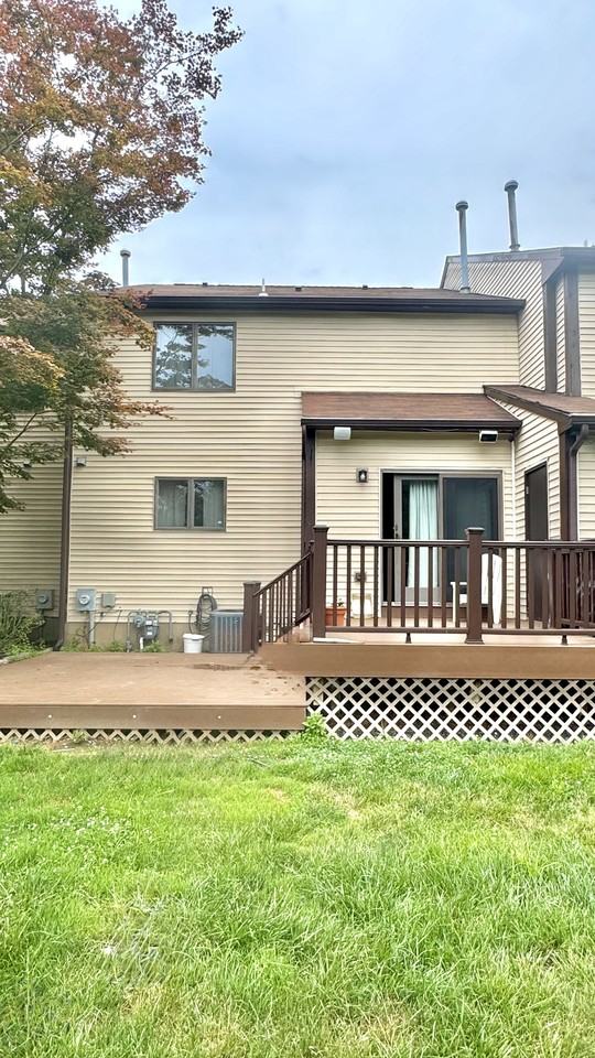 8 Balamor Ln #8 - Photo 2 of 10
