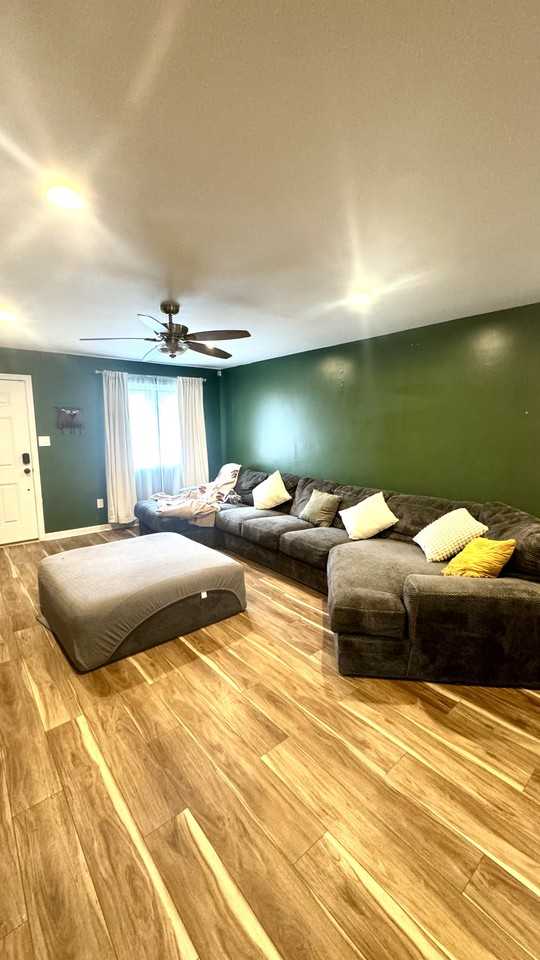 8 Balamor Ln #8 - Photo 4 of 10