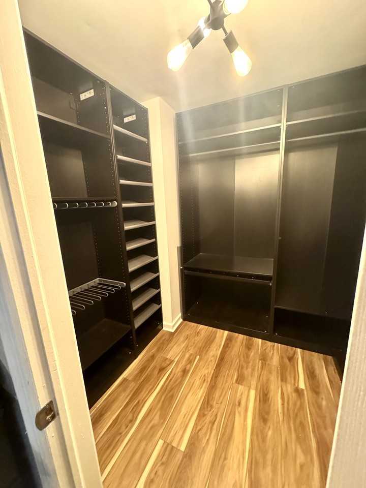 8 Balamor Ln #8 - Photo 6 of 10