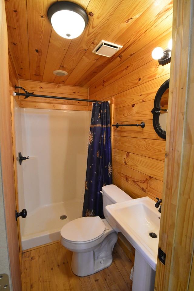 716 West St #8 - Photo 7 of 8