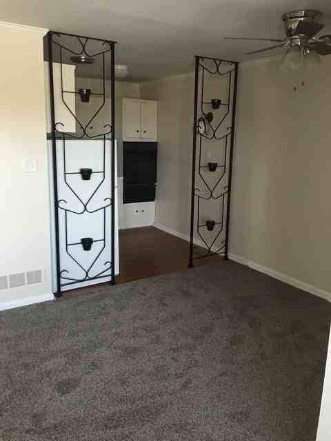 6 Melvin Dr #2 - Photo 4 of 6