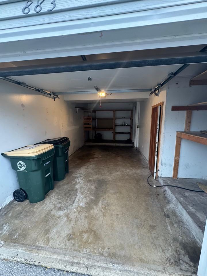 883 Wellington Ave #883 - Photo 6 of 18
