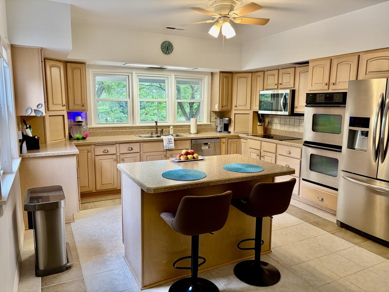 1010 E River Dr #NA - Photo 4 of 16