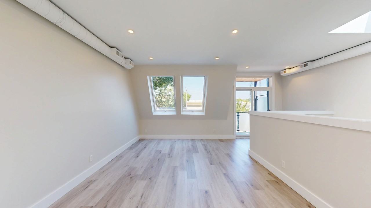 57 Vine Avenue #301 - Photo 4 of 24