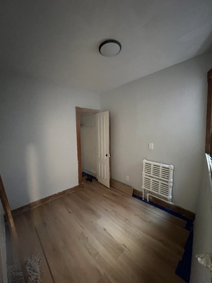 520 Madison Ave #3 - Photo 3 of 5