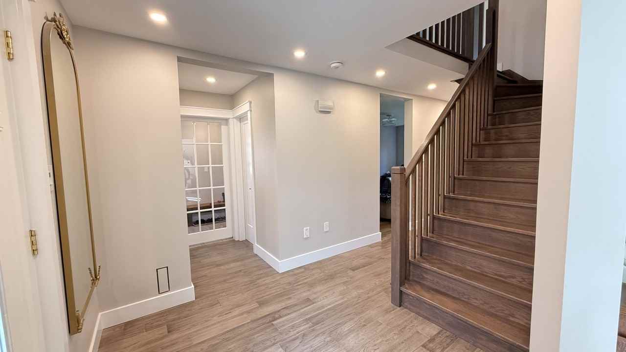 16 Brushwood Cres - Photo 3 of 20