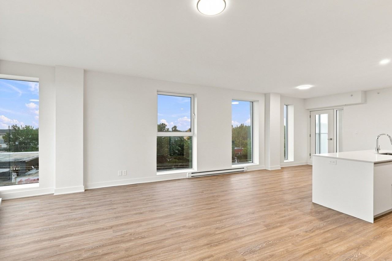 220 Boul Saint-Joseph - Photo 5 of 17