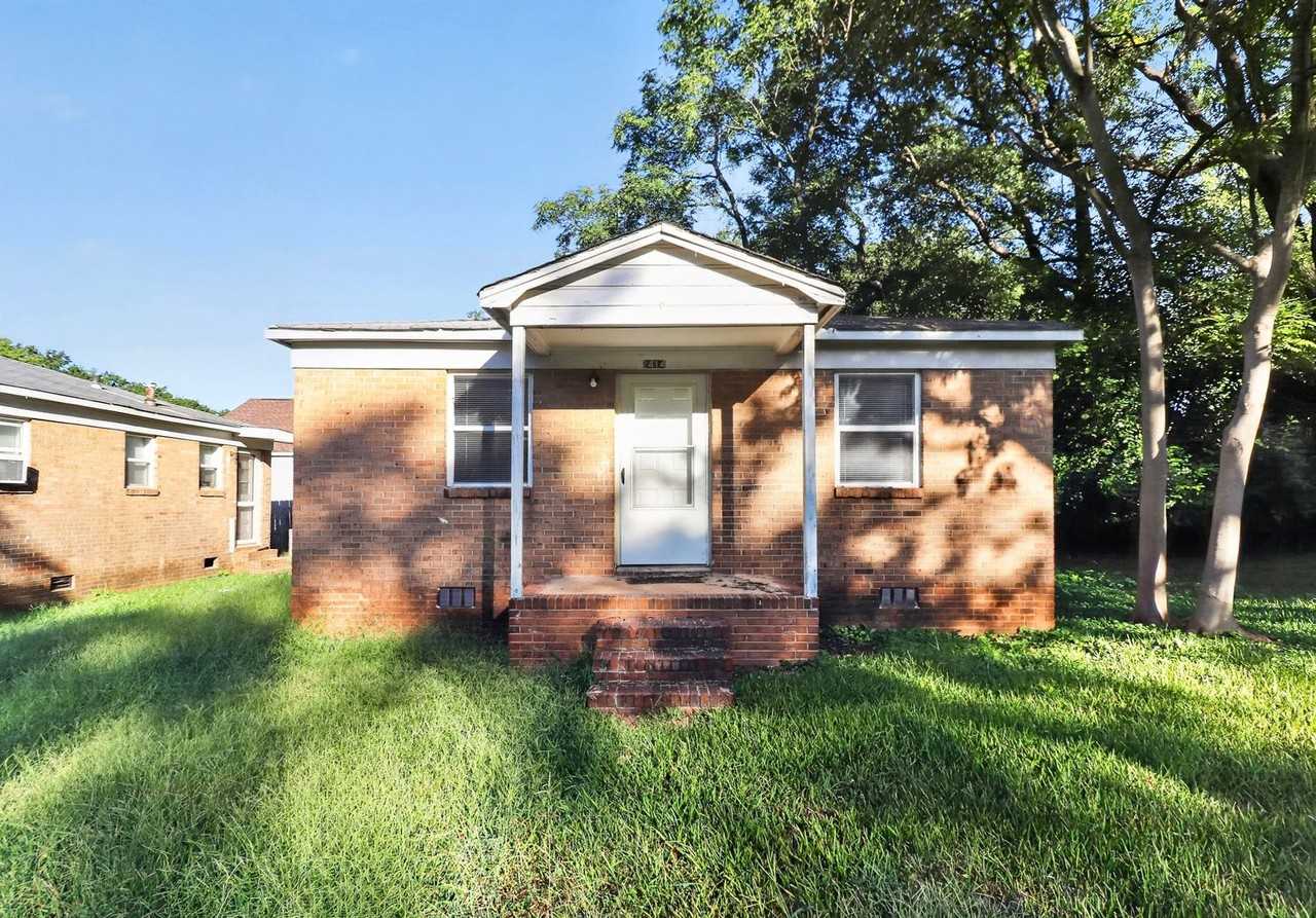 2414 Wilson Ave