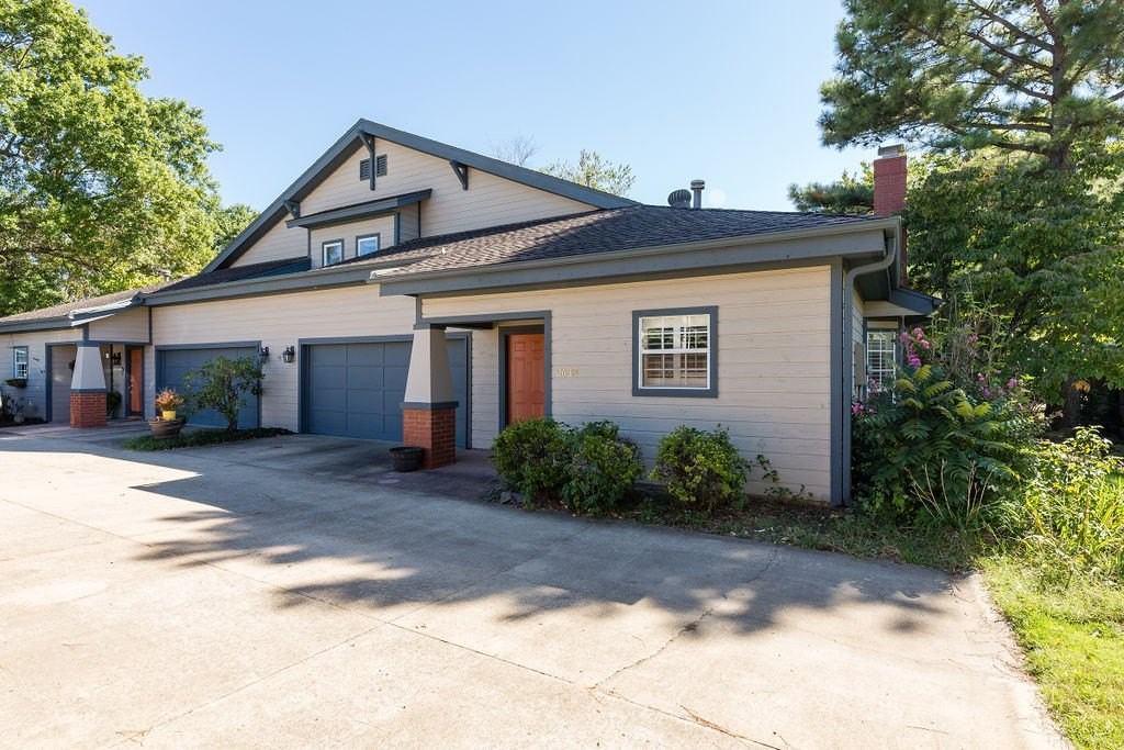 2633 E Joyce Blvd - Photo 6 of 33