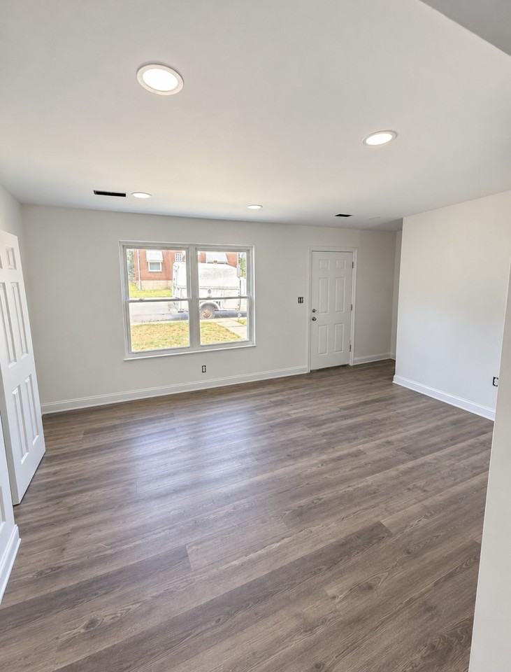 1218 N 3rd St #1 - Photo 5 of 7