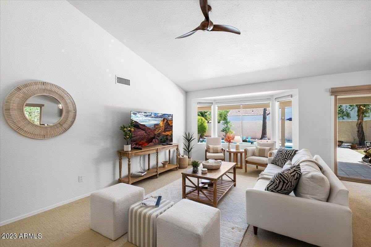 9081 E Sahuaro Dr - Photo 4 of 22