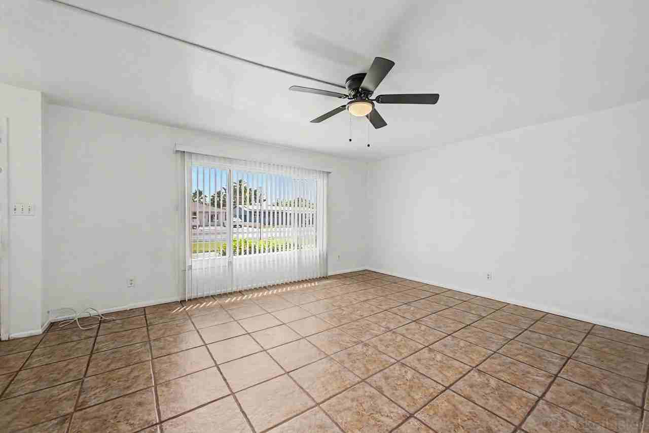 4522 N 15th Ave - Photo 5 of 40