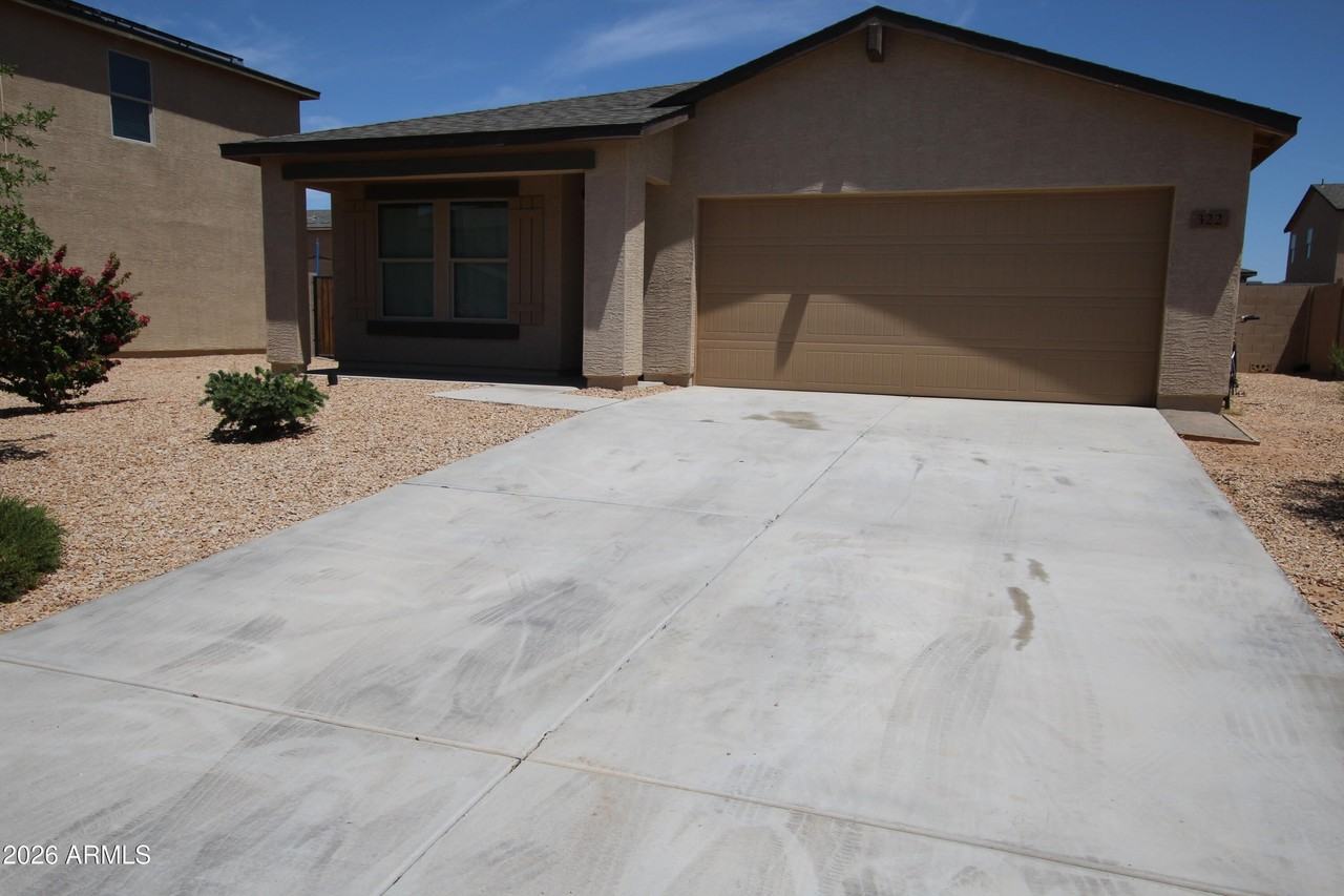322 E Bobcat Pl - Photo 3 of 28
