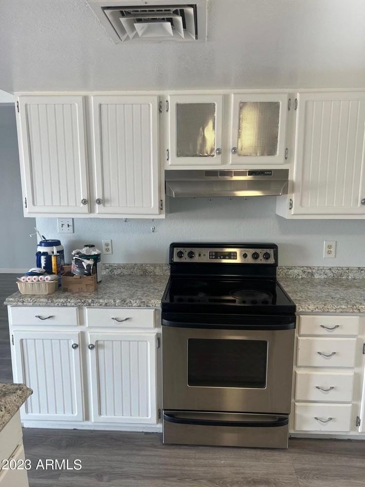 8220 W Monaco Blvd #2 - Photo 5 of 12