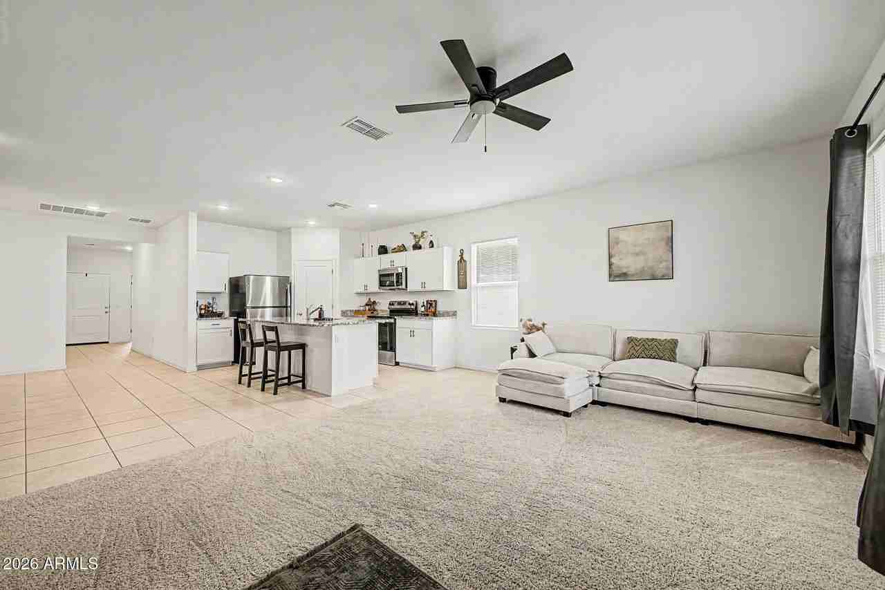 24260 W Pecan Rd - Photo 2 of 16