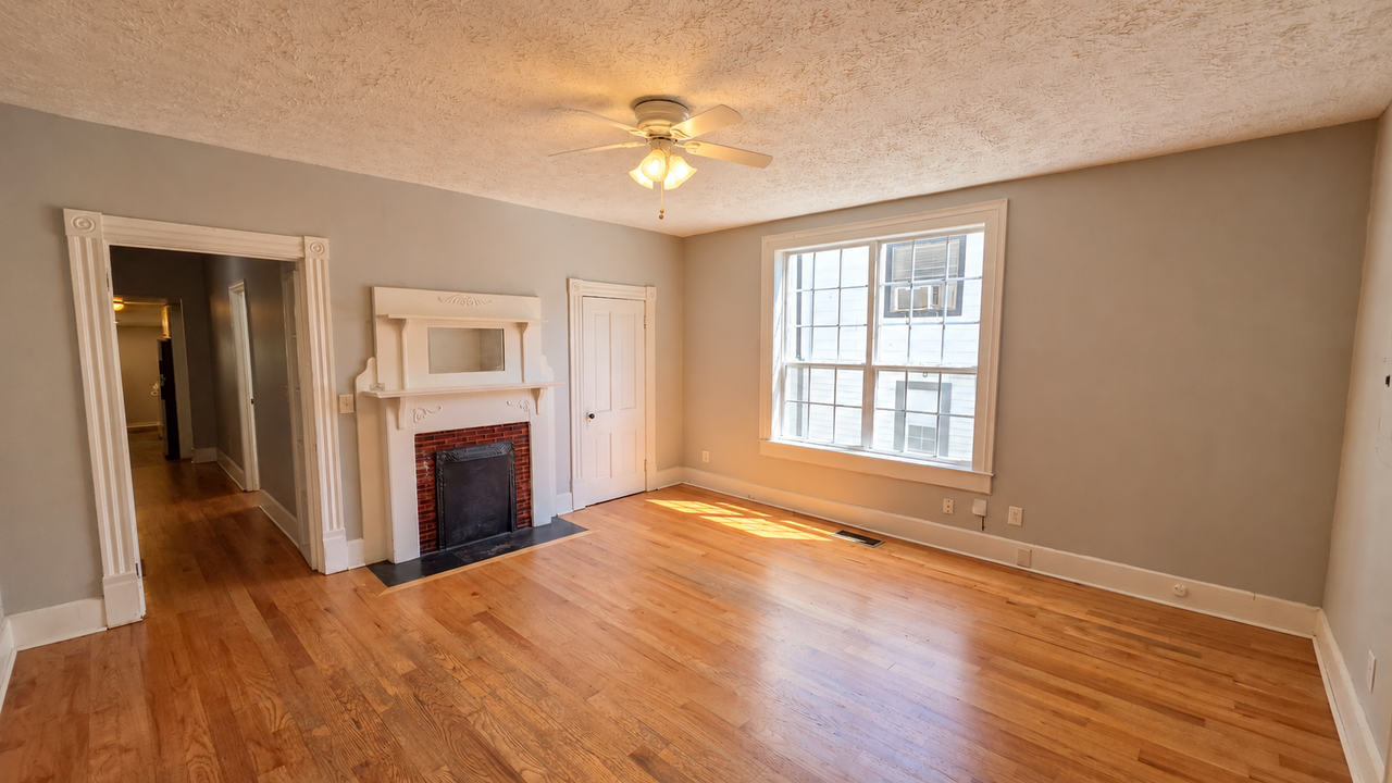 227 Hendrix Ave Sw #B - Photo 6 of 15