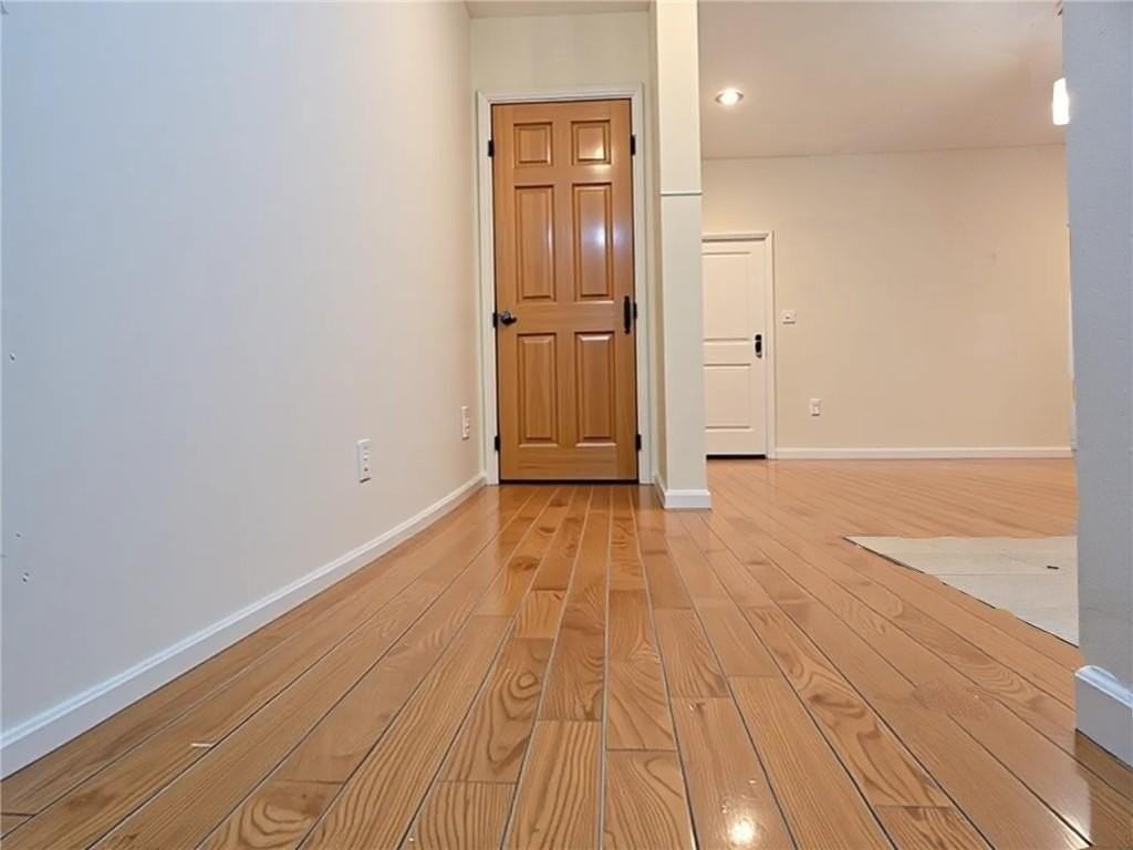 302 Parkville Ave #1 - Photo 2 of 6