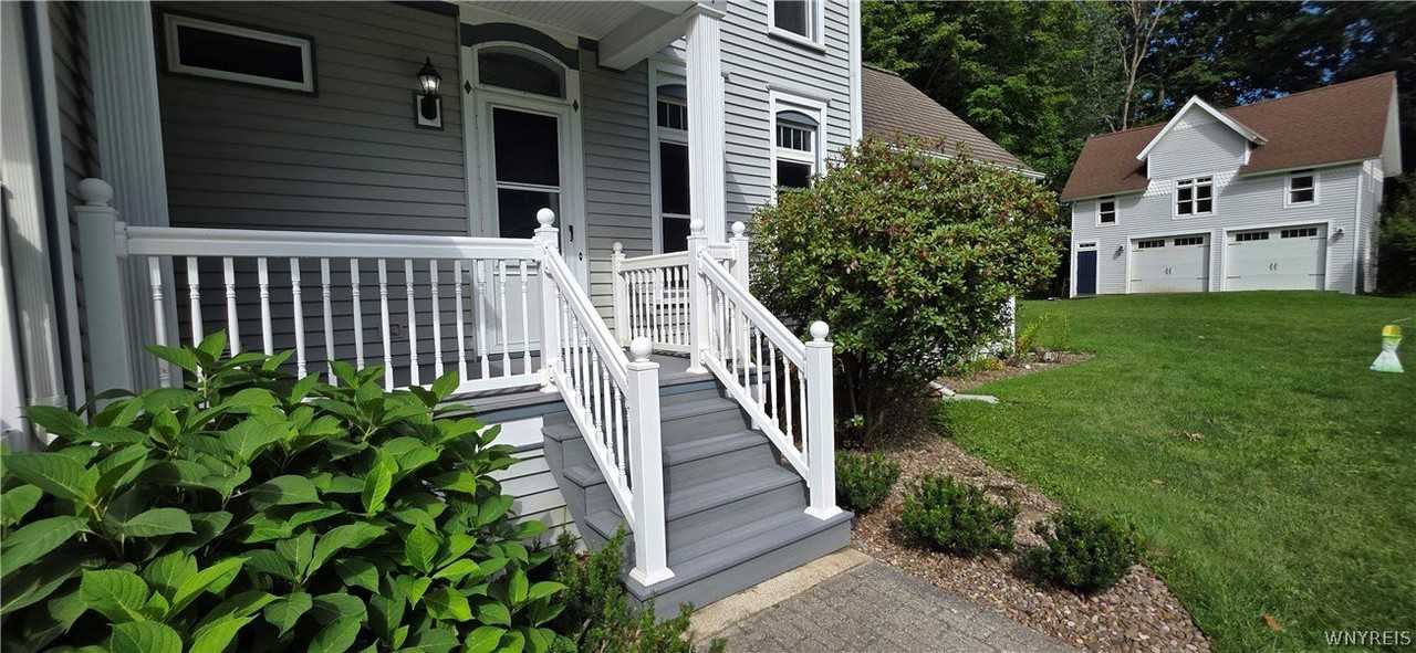 13068 Main St Rear Unit #Unit - Photo 4 of 32