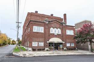400 Main St #B4 - Photo 1 of 1