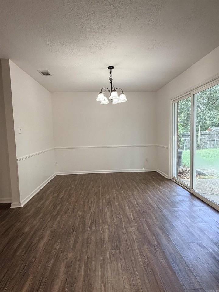 2615 Stivers Blvd - Photo 5 of 26