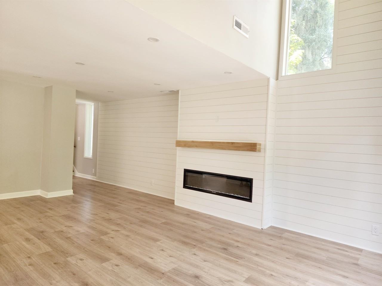 25 Chapel Creek Rd - Photo 4 of 27