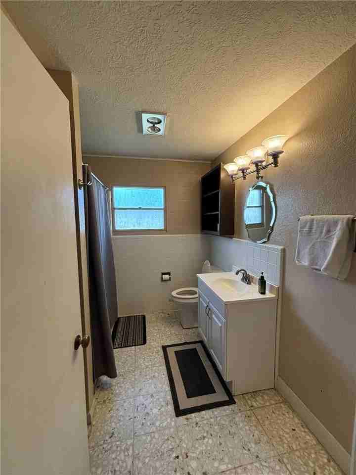 3726 Santa Fe St - Photo 5 of 10