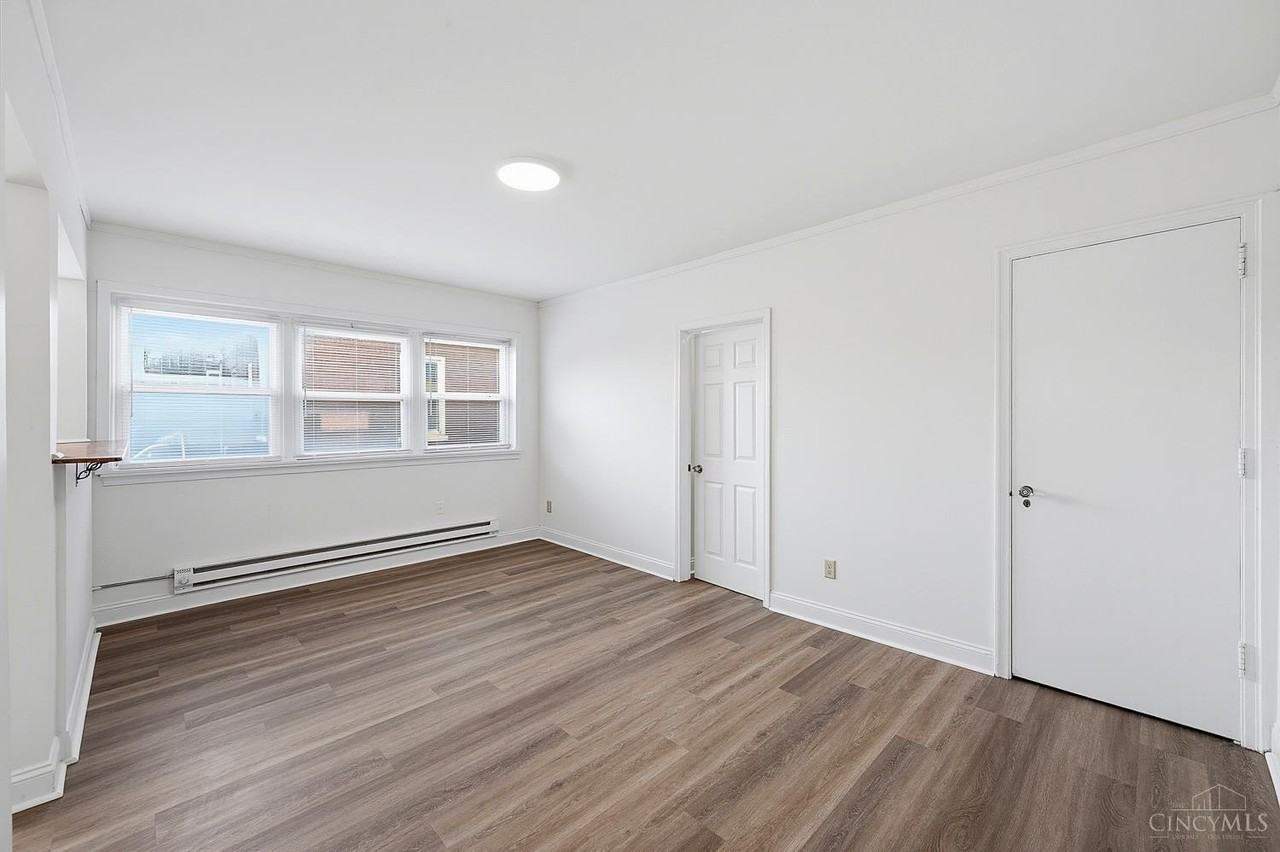 825 William Howard Taft Rd #7 - Photo 2 of 10