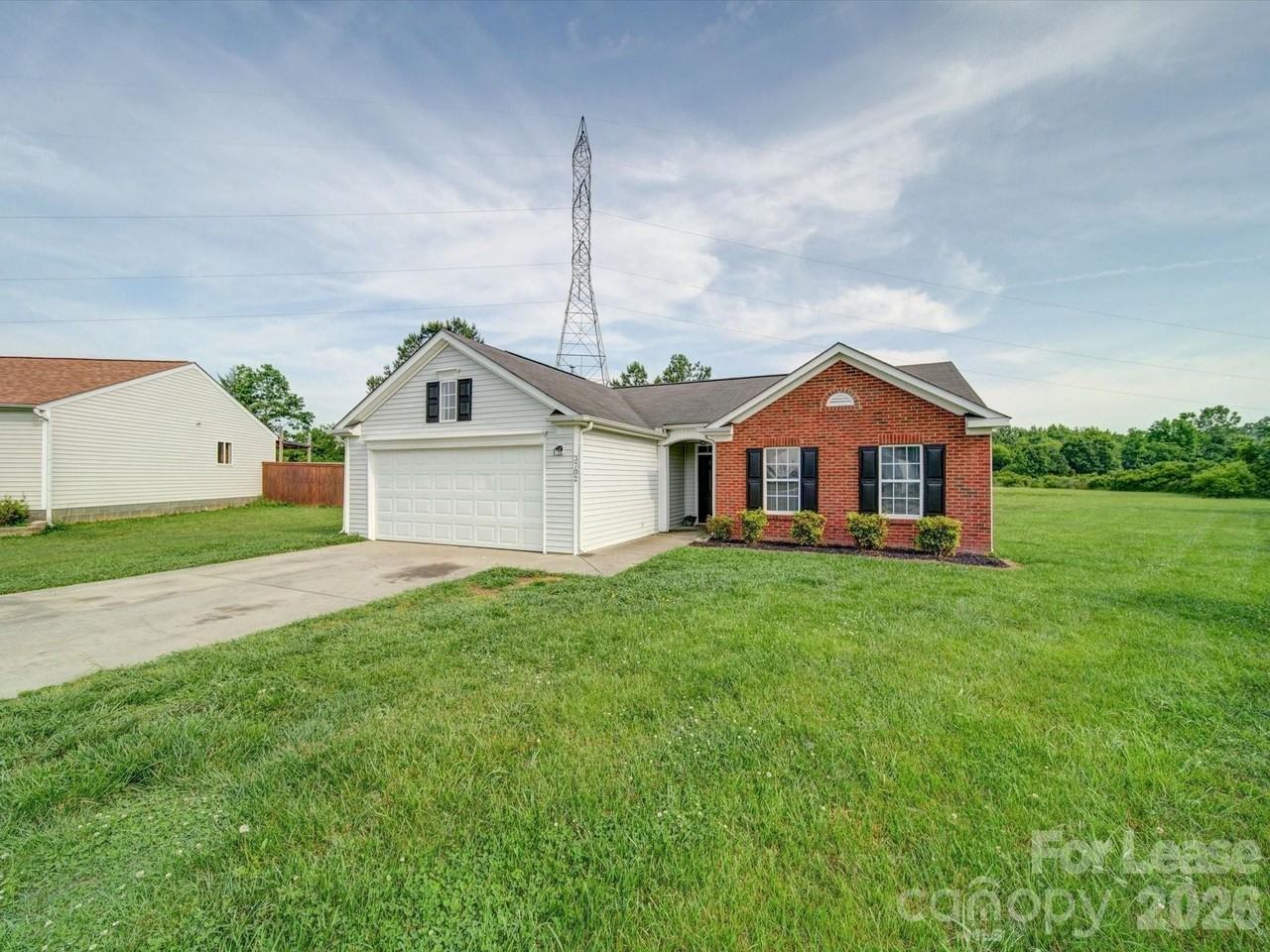 3702 Cardinal Bluff Ln - Photo 2 of 47