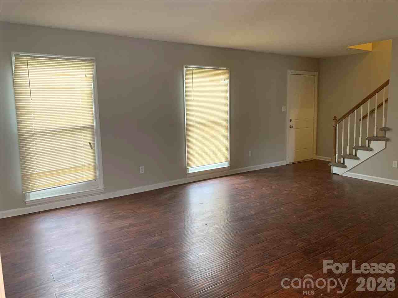 7303 Cormwell Ln - Photo 4 of 7