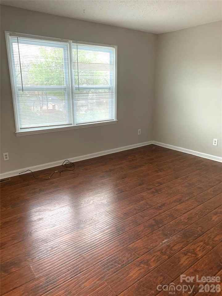 7303 Cormwell Ln - Photo 6 of 7