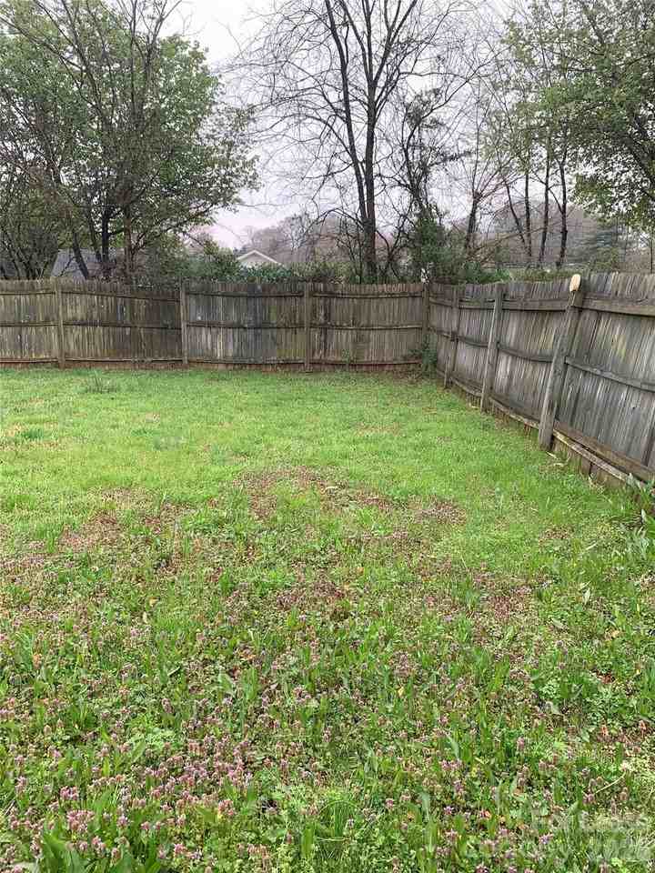 7303 Cormwell Ln - Photo 7 of 7