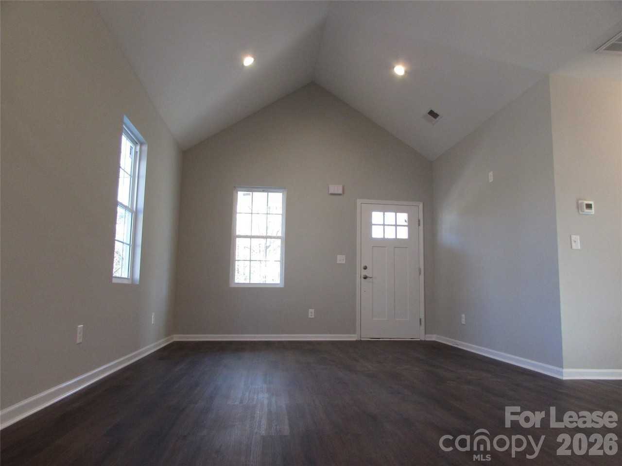 508 Messner St #4 - Photo 3 of 13