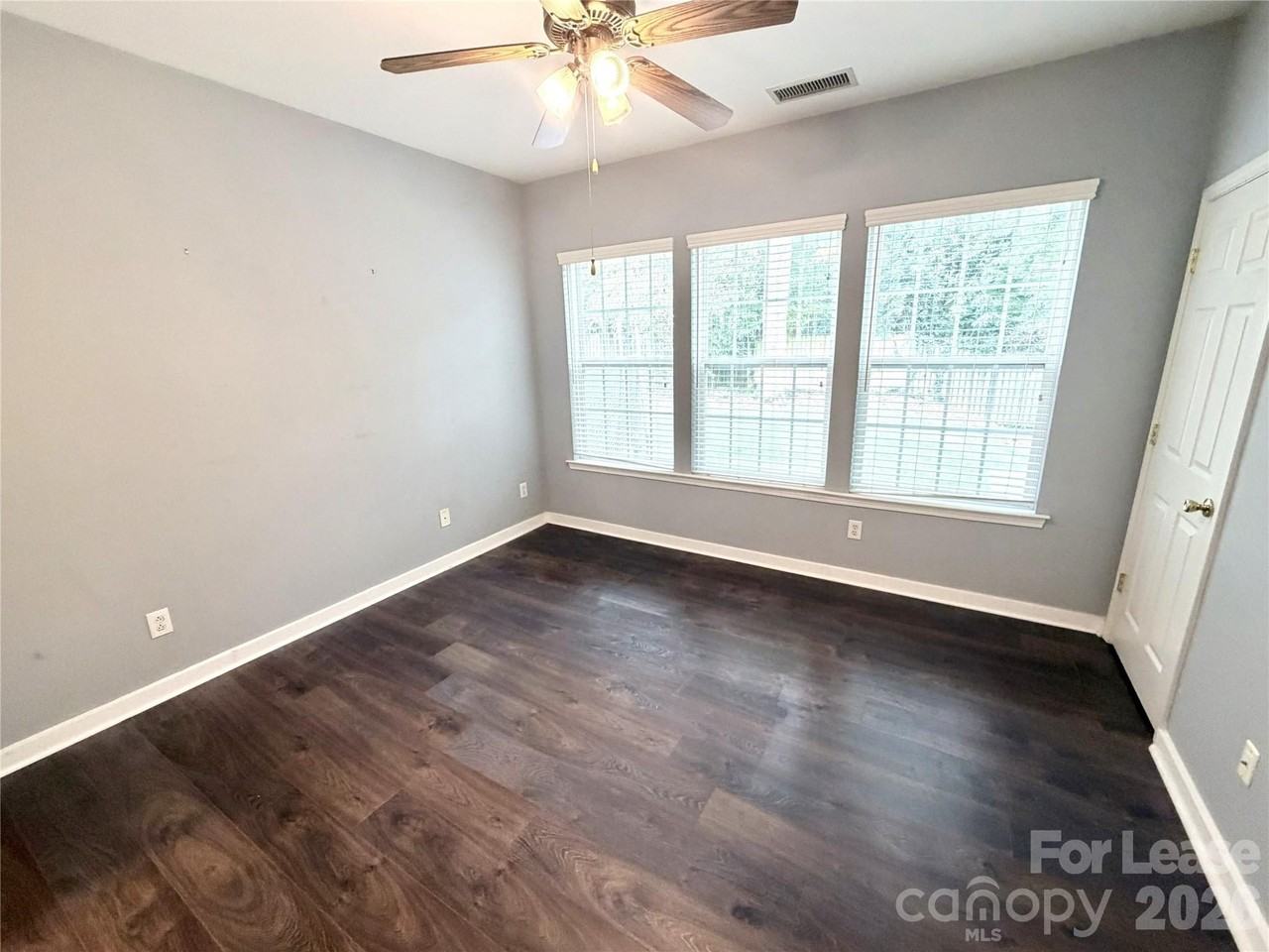 838 Autumn Rain Ln - Photo 6 of 14