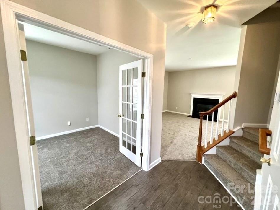 3519 Balsam Tree Dr - Photo 3 of 24