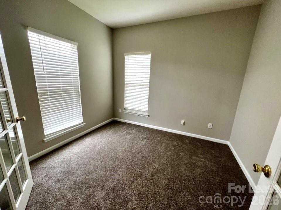 3519 Balsam Tree Dr - Photo 4 of 24
