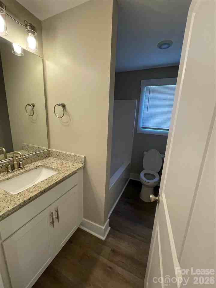317 Salisbury Rd - Photo 6 of 16